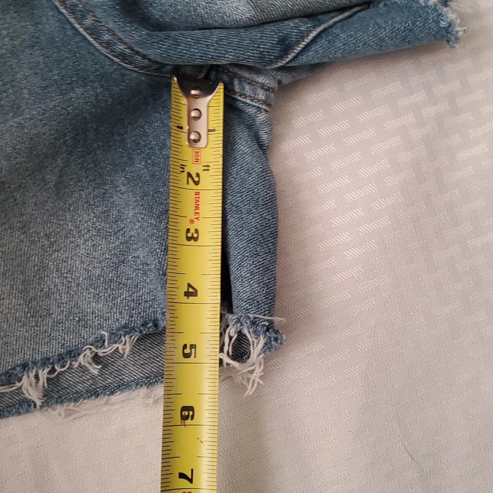 Blank NYC Bahama Mama jean short size 30 - Picture 5 of 14